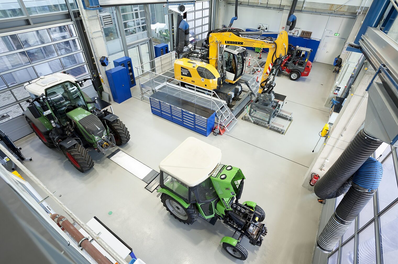 Meisterausbildung Land- und Baumaschinenmechatroniker Meisterkurs im Land- und Baumaschinenmechatroniker-Handwerk